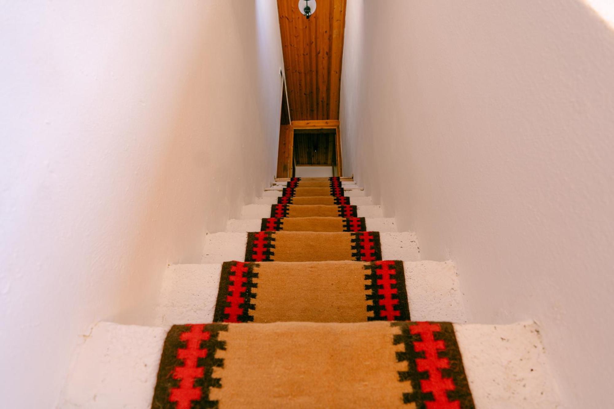 Petrichor Hotel Gjirokaster Bagian luar foto